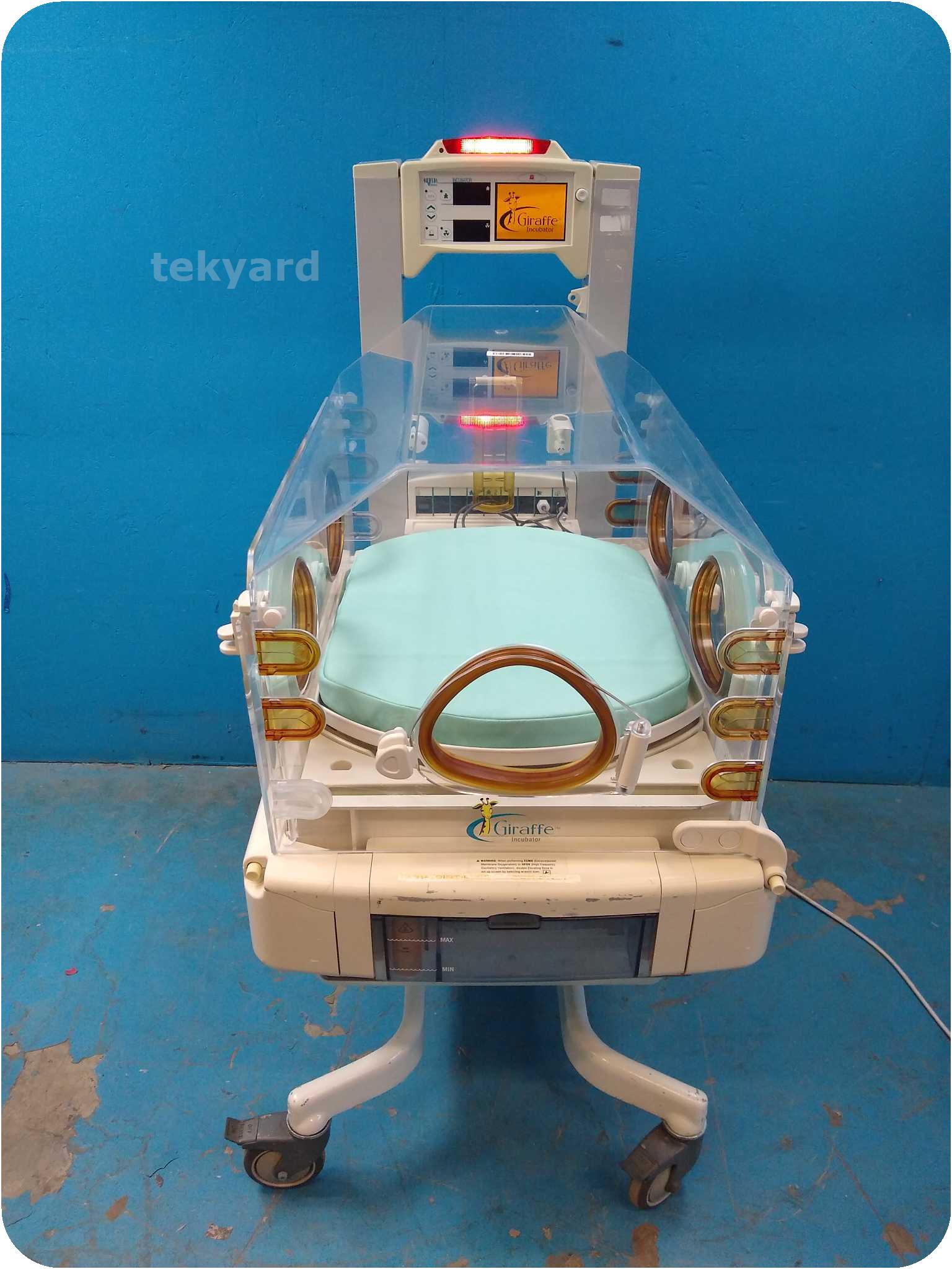 tekyard, LLC. - 321582-Ohmeda Medical Giraffe Omnibed Infant Incubator