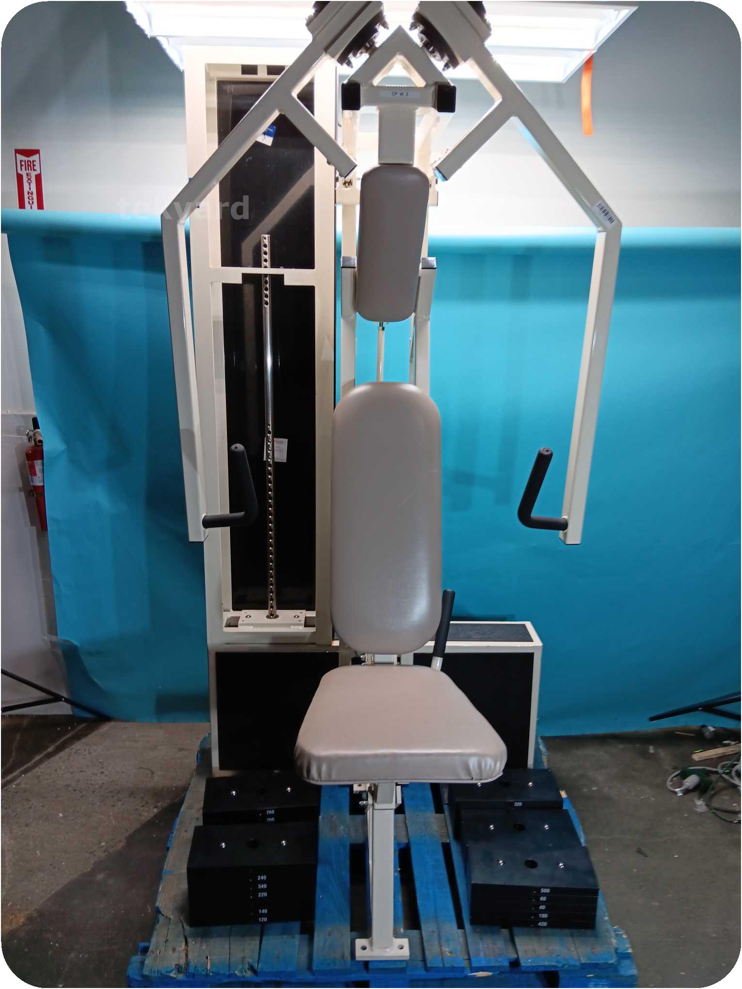 tekyard LLC. 330989 MEDX Chest Press Excercise System